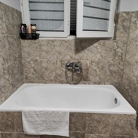 Konstantin Διαμέρισμα Ni