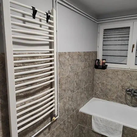 Konstantin Διαμέρισμα