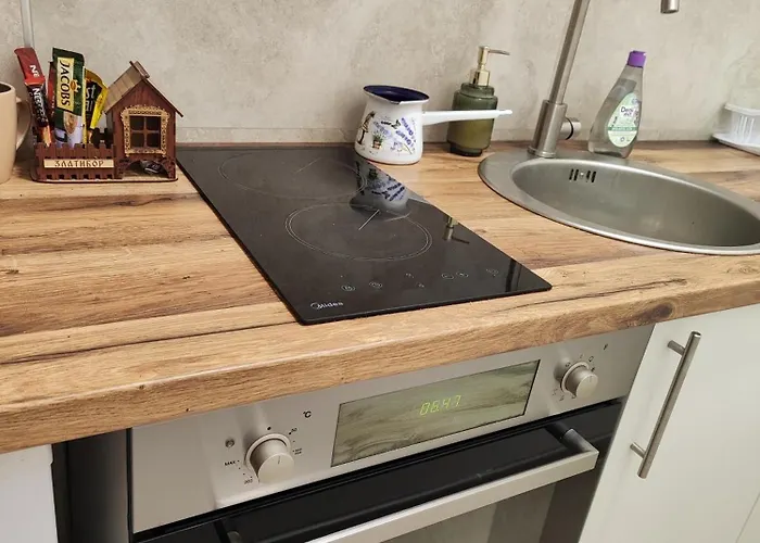 Konstantin Apartament Ni